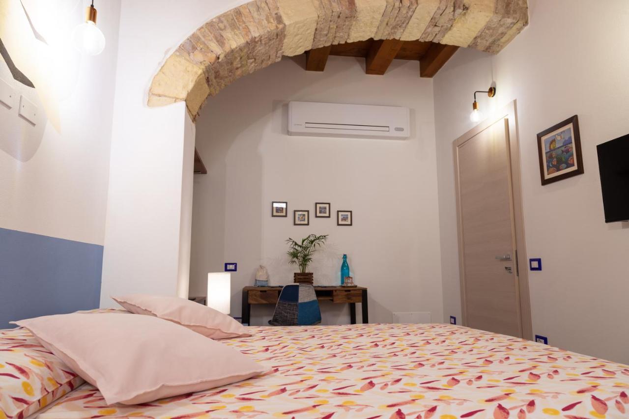 Trigu & Mangoni Bed & Breakfast Cagliari Exterior foto